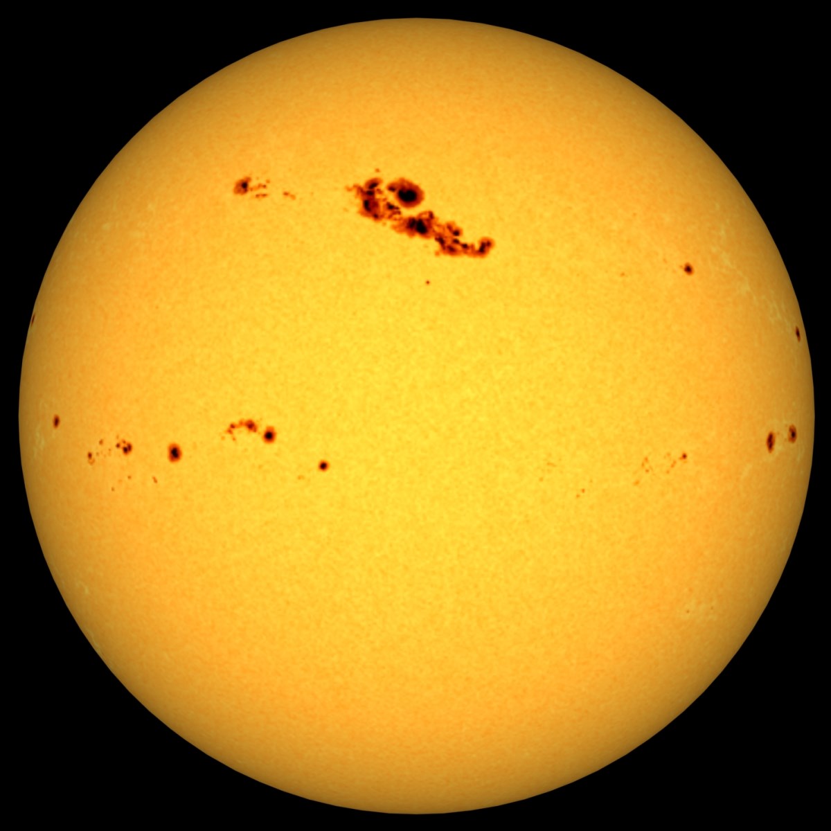 Sunspots_Georgia State University, Dept of Geosciences, Climate Literacy Labs_20140520_Sunspots-24a151h_3